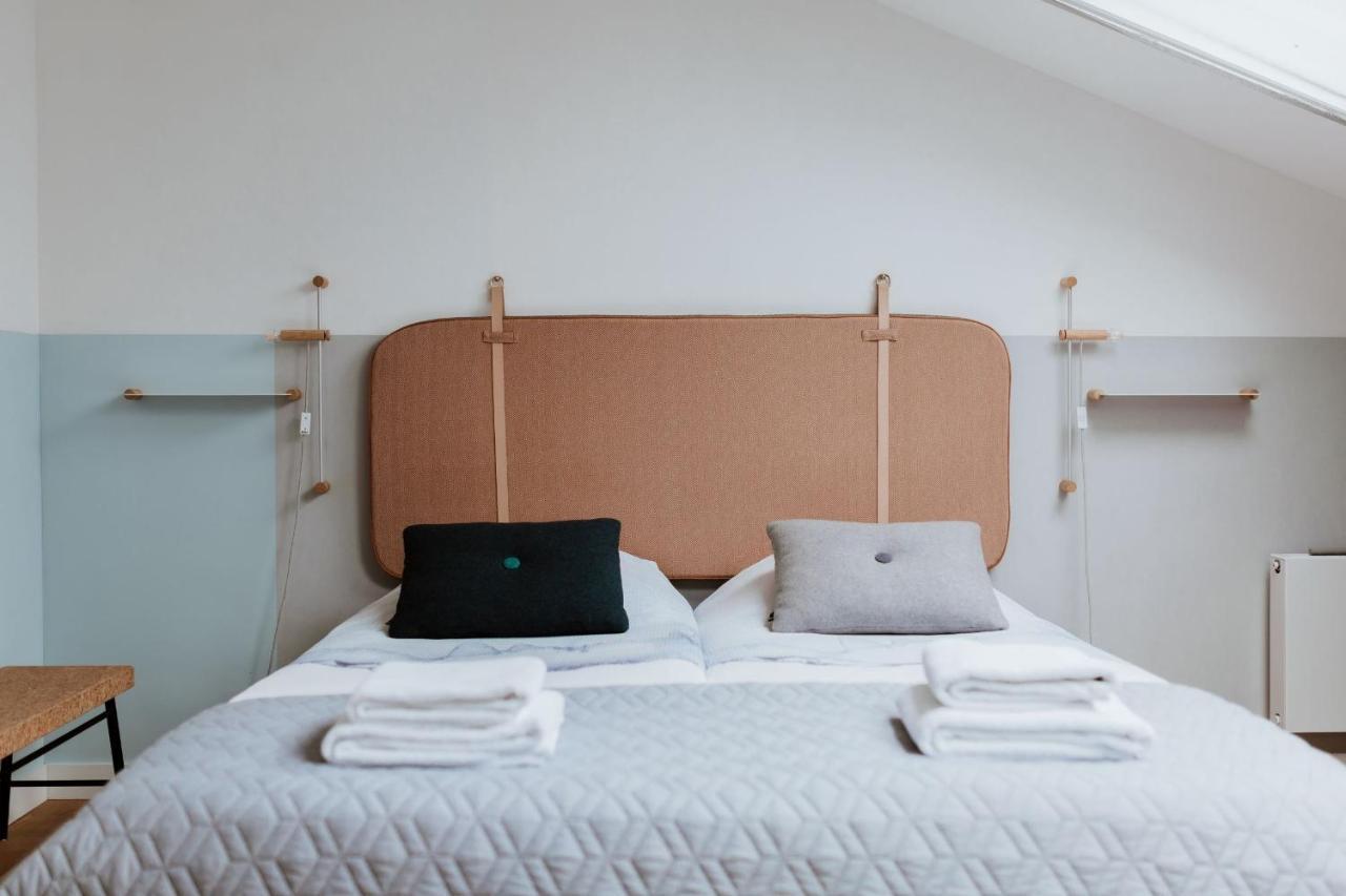 Hei15 Bed & Breakfast Sint Geertruid Bagian luar foto